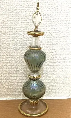 【Black Friday割】ジャマールカズラAROMATICS 香水瓶