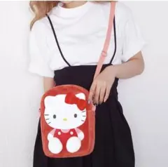 サンリオキャラクターズ ハローキティ　ぬいぐるみポシェット バッグ　ショルダー
