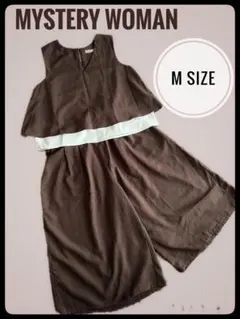 mystery woman ミステリーウーマン　綺麗め　セットアップ　ノーカラー