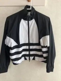 adidas アディダス ラージ ロゴトラップトップ S ジャケット