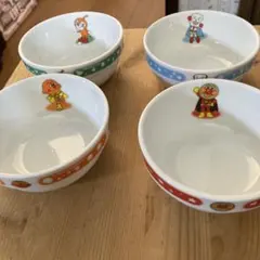 アンパンマン　陶器　小鉢のサムネイル