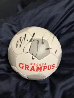 サッカーボール 香川真司サイン入り ケース付き - メルカリ