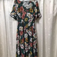 ソークロース花柄ワンピースMのサムネイル
