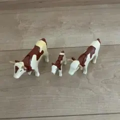 プレイモービル　牛　 3体セット