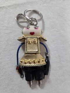 2026年最新】プラダロボットキーホルダーの人気アイテム - メルカリ