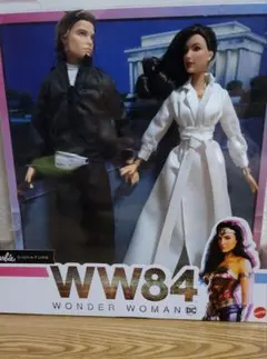 ワンダーウーマン　Barbie　フィギュアセットのサムネイル