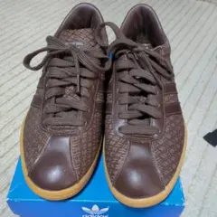 adidas スニーカー ブラウン 編み込みデザイン、レアなTOBACCOです。のサムネイル