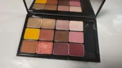 シュウウエムラ　ピカシュウ アイ パレット　サンダーショック