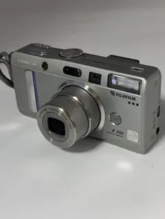 ◆ジャンク コンデジ FUJIFILM 富士フィルム Finepix F700のサムネイル