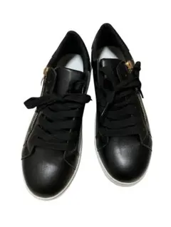 ブラック ジッパー付き スニーカー