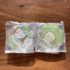 ちいかわ　きゃらシャカ⭐︎チャームグミ　ハチワレ　ラッコ