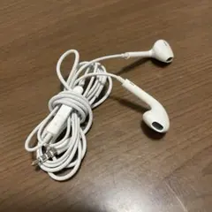 【新品】 純正品 Apple EarPods (3.5mmヘッドフォンプラグ)