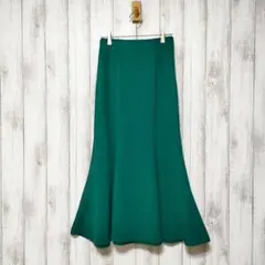 GU ジーユー (S)　カットソーマーメイドロングスカート