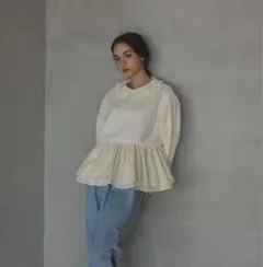 アンミヌ unminou♥完売品新品未使用 フリルカラープルオーバー 2026年最新】UNMINOU フリルカラー ブラウスの人気アイテム - メルカリ