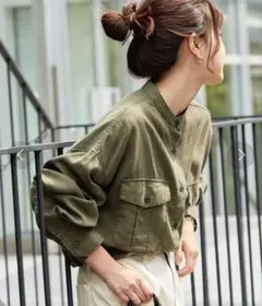 テンセルバンドカラーシャツ　カーキシャツ