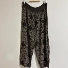 Item thumbnail for item e2263f8b-5aae-42c1-ba1d-0eeda0abeec8