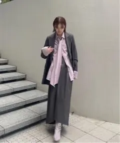 UND UNEVENNESS TIE BLOUSEのサムネイル