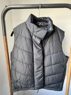 NIKEリバーシブルダウンベスト