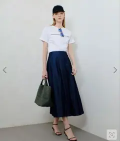 allureville 半袖Tシャツのサムネイル