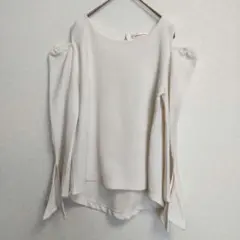 【a ce moment】長袖ブラウス(М)変形 肩見せ レディース