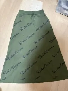 RODEO CROWNS ロゴプリントニットロングスカート