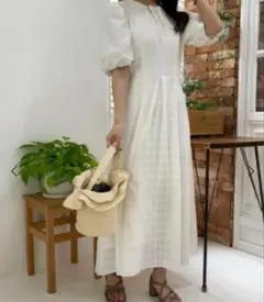 マジェスティックレゴン 白チェックロングワンピース パフスリーブ ネックリボン