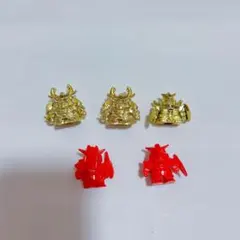 ポケットモンスター メタリック フィギュア リザードン ピカチュウ