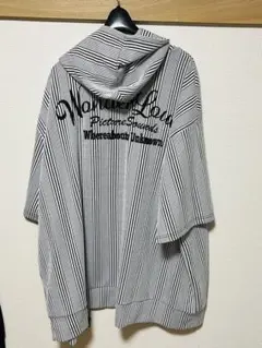 ストライプ柄フード付きパーカー