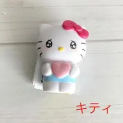 Sanrio エモきゅん フィギュア キティ マスコット