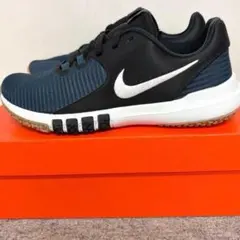 新品 NIKE ナイキ ランニングシューズ トレーニングシューズ 25