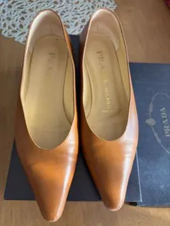 PRADA ブラウン ポインテッドトゥパンプス　37 1/2