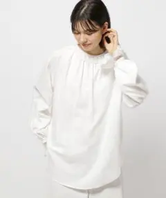 ニコアンド　アソートエリレイヤードブラウス