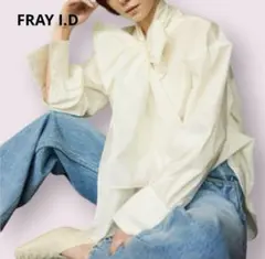 FRAY I.D シルキータイプライターボウタイブラウス オフホワイト