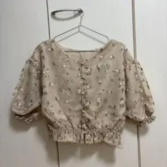 ナチュラルクチュール　花柄ブラウスのサムネイル