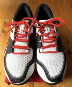 New Balance Minimus スニーカー フィットネス、トレーニング