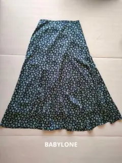 【BABYLONE】ネイビーフレアスカート