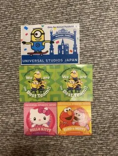 ユニバ　USJ 年パスケース　ミニオンとステッカー４枚セット