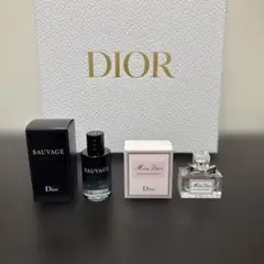 2025年最新】dior 香水 mini setの人気アイテム - メルカリ