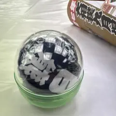 大相撲　白熊関　座布団キーホルダー　ガチャガチャ