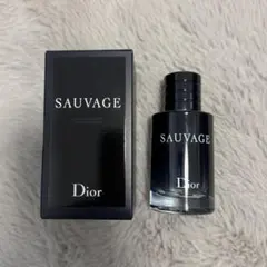 Dior ソヴァージュ eau de toiletteボックス 付き 60ml