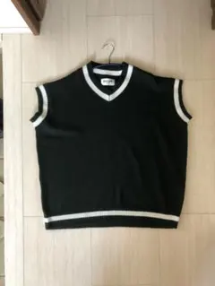 ニットベスト メンズ　オーバーサイズ　BASQUE magentaバスクマゼンタのサムネイル