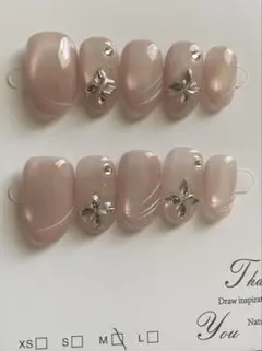 『Msize』ストーンフラワー風ピンクショートオーバルネイルチップ