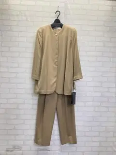 昭和レトロなスーツ❣️