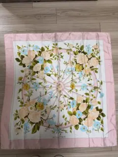 カ*ネ様 エルメス HERMES カレ 90 車輪 花柄 スカーフ シルク ピン