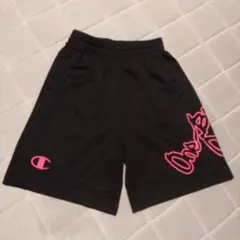 Champion ブラック ショートパンツ ピンクロゴ
