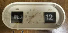 フリップ式曜日・日付表示 アナログ時計 － FLIP CLOCK ホワイト