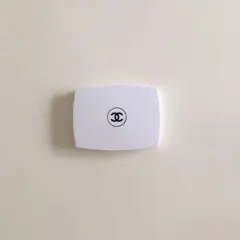 Chanel パウダーケース(空)