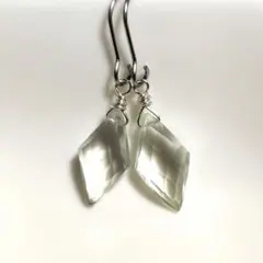 125✥ 天然石ピアス グリーンアメジストピアス イヤリング ダイヤカット
