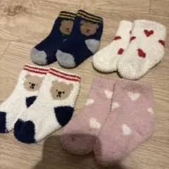 もこもこ　ベビー靴下 4足セット クマ ハート柄