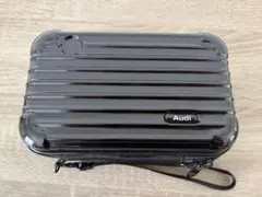Audi アウディノベルティ 小物ポーチ キャリーケース風 黒 ブラックのサムネイル